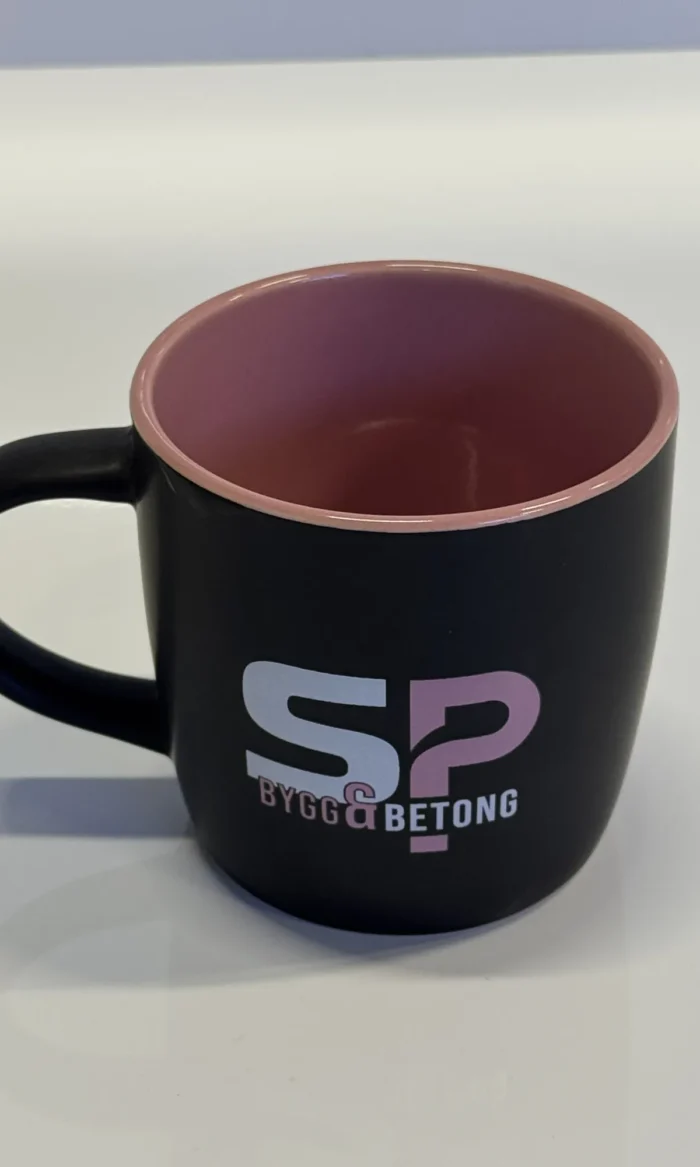 Kaffekrus Sort med farget innside